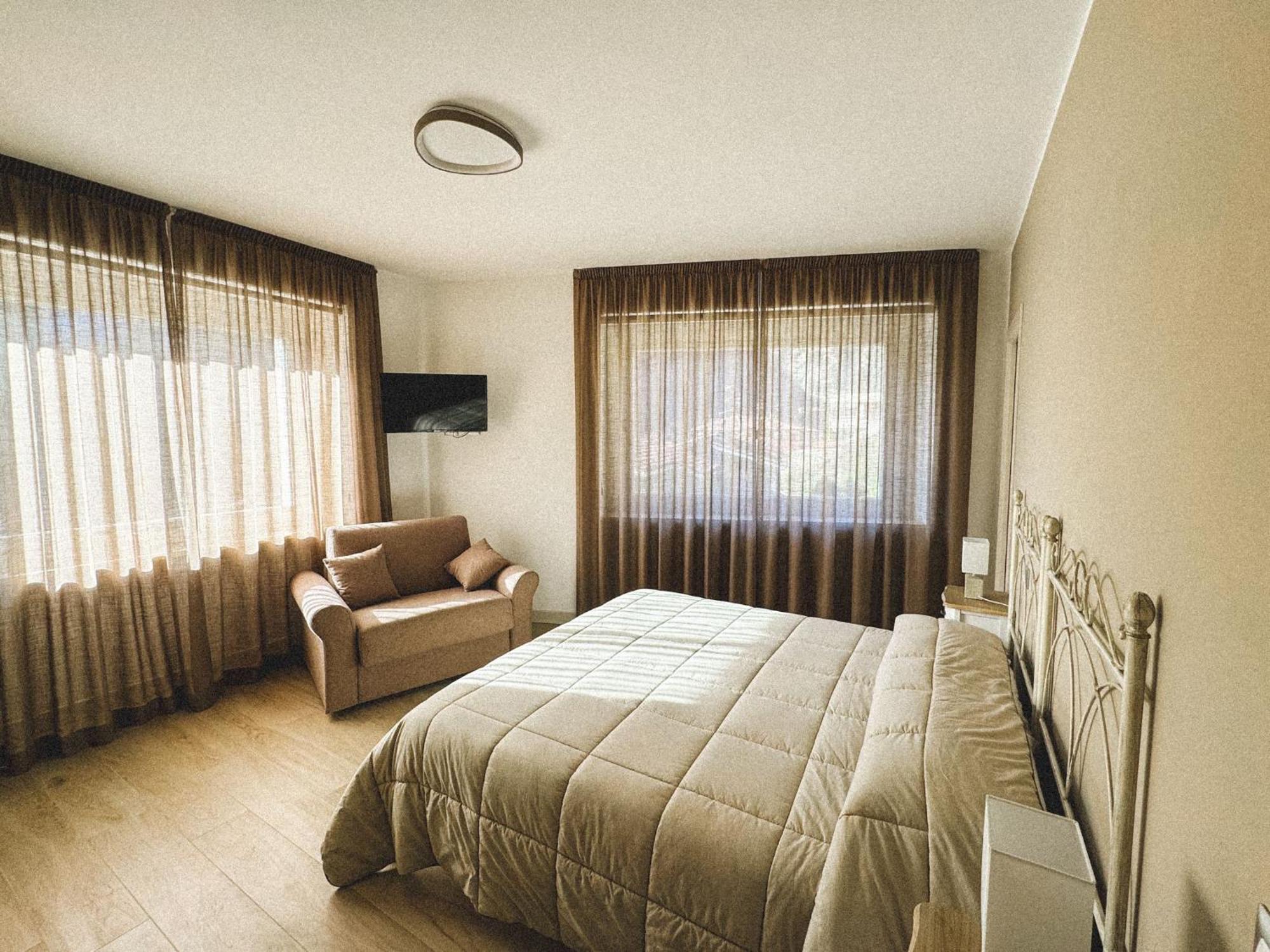 Villacolle Visso エクステリア 写真